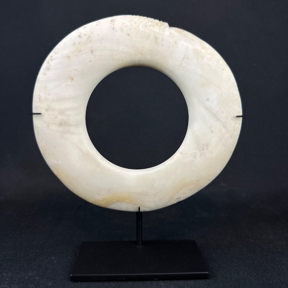 An Abelam shell currency ring 