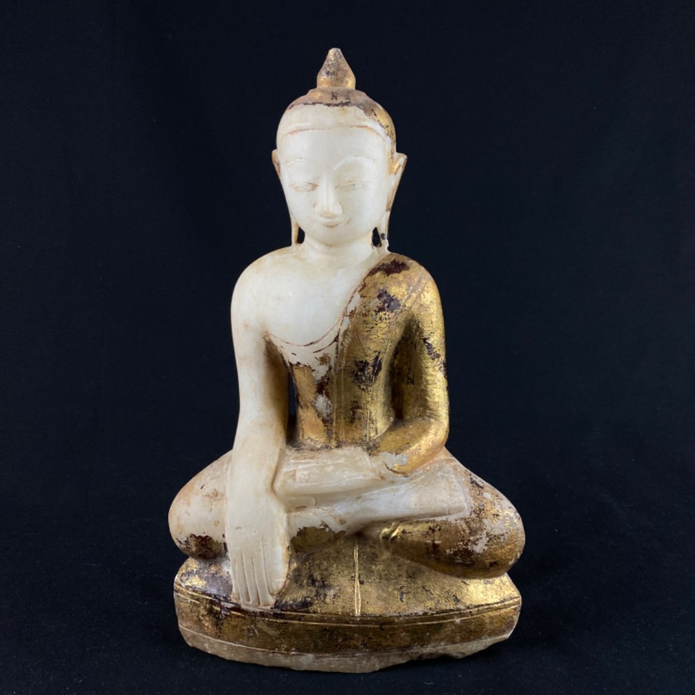 Buddha of albast 17-18th century, Myanmar Shan