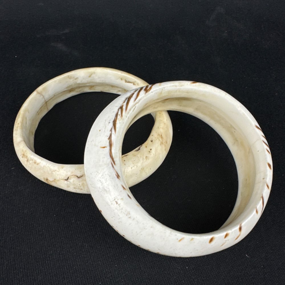 Nice set of 2 bracelet from the Pantar Islands, Indonesia (19th century)