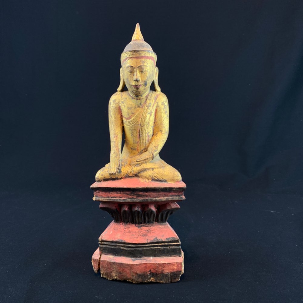 Shan Tai Yai Buddha from wood 18th century Myanmar