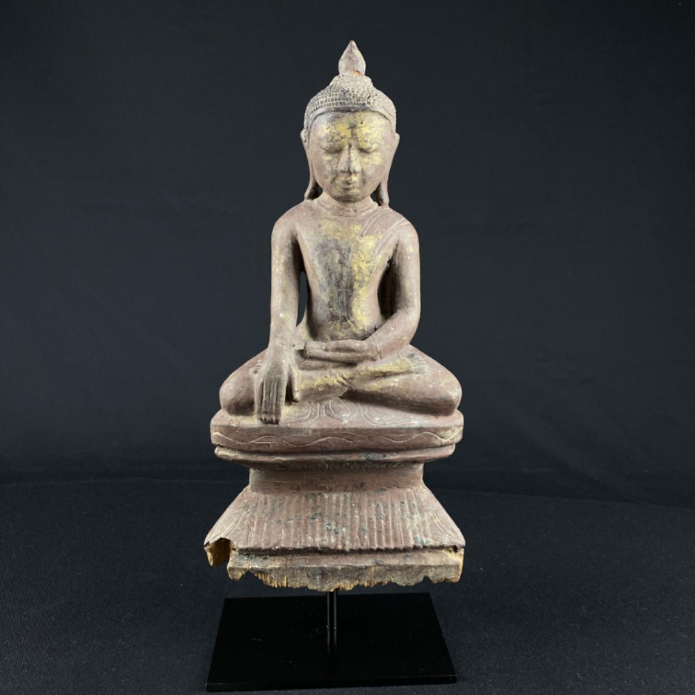 Wooden Buddha from Myanmar (Birma) in de Ava style, 17-18th Century